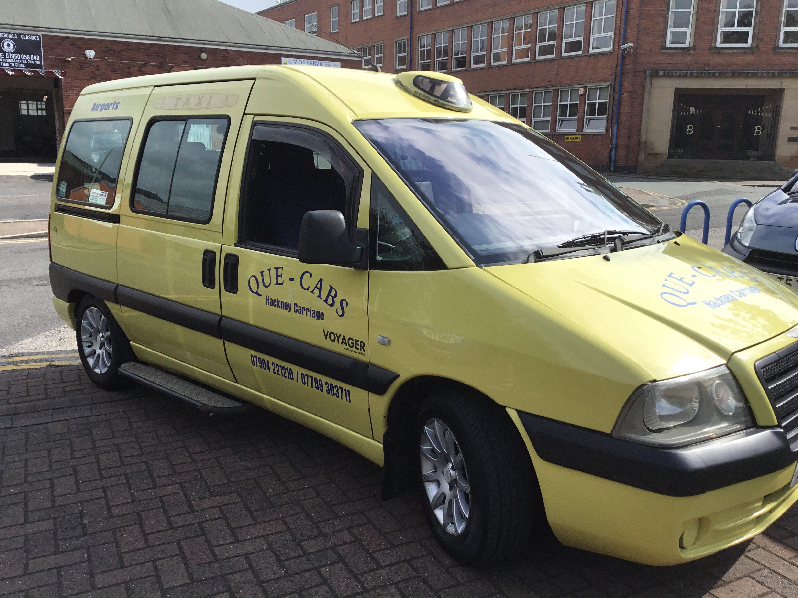 QueCabs Congleton Taxi Company